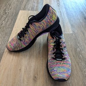 W's Asics Gel-DS Trainer - size 9